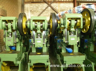 探索瑞安市華榮鍛壓機(jī)床廠 從J21到J31，精選沖床設(shè)備全解析